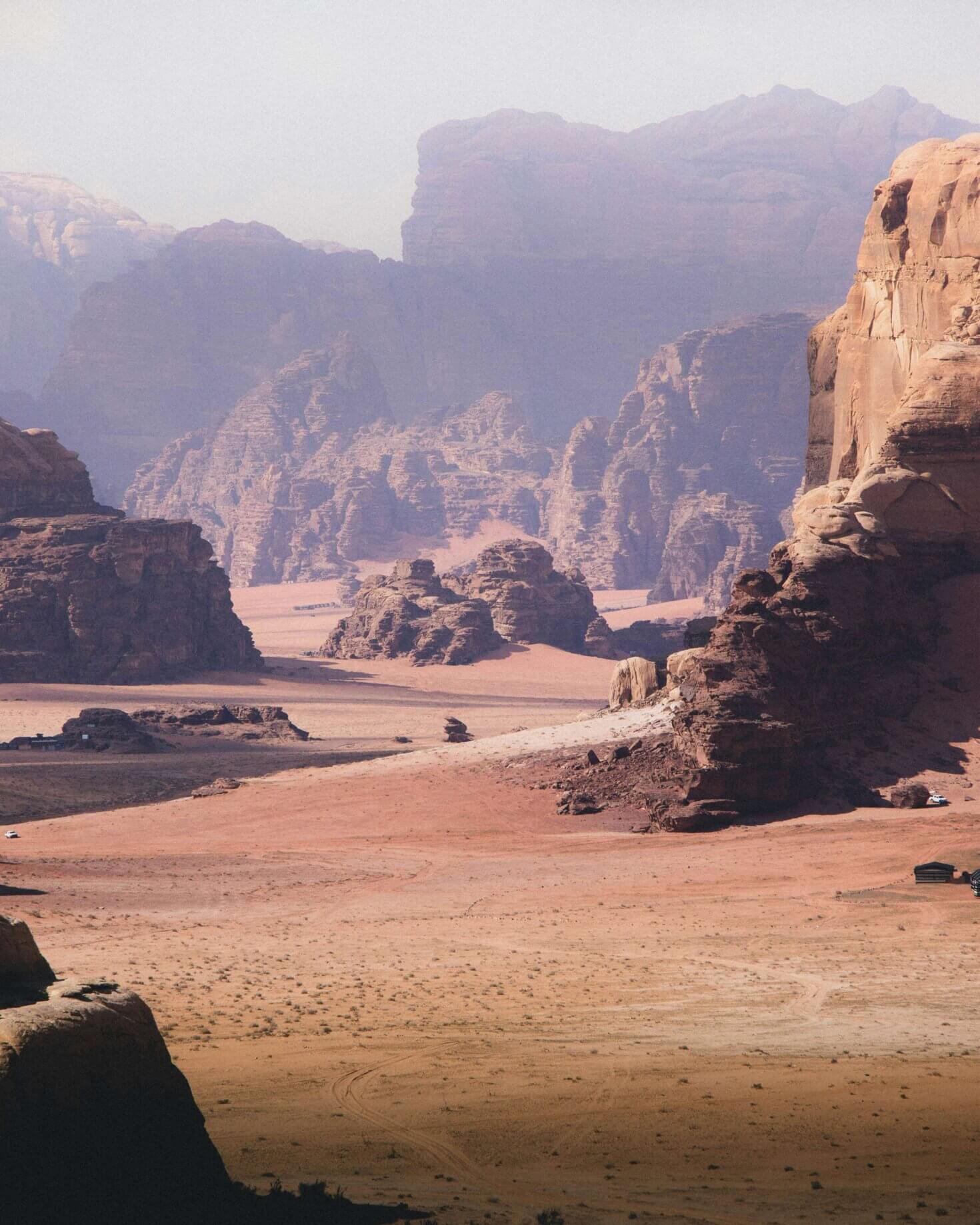 Petra-Wadi Rum (Full Day Round Trip)